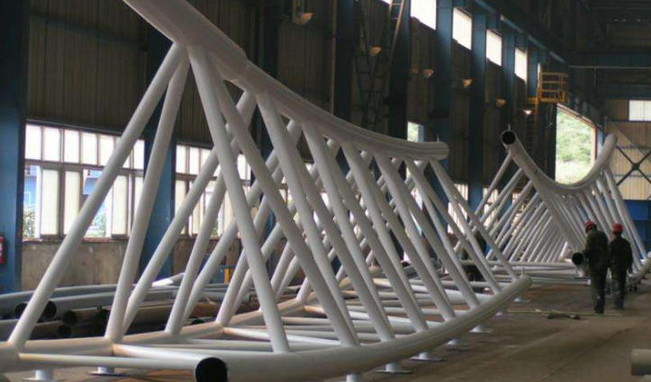 宜昌管廊钢结构与桁架结构的管道支架应该如何区分
